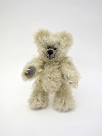 Medvěd 20 cm kloubový, světle šedý