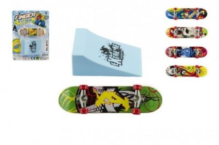 Skateboard prstový s rampou plast 10cm, mix barev