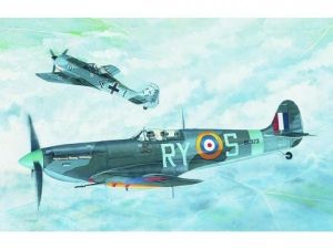 Model Supermarine Spitfire MK.VB 12,8x13,6cm v krabici 25x14,5x4,5cm