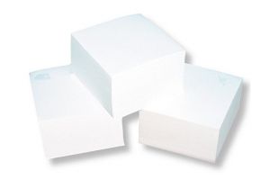 Kostka bílá lepená 8,5x8,5x5cm 