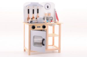 Dřevěná kuchyňka s příslušenstvím