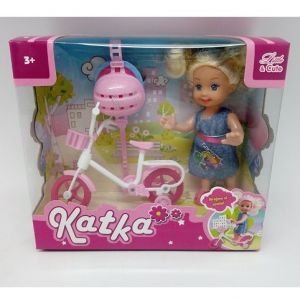 Panenka Katka s kolem