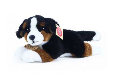 Plyšový pes salašnický ležící 23cm