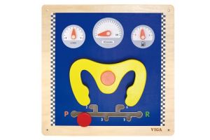 Dřevěný nástěnný volant