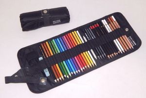 KOH-I-NOOR Souprava výrobků umělecká v rolovacím penálu