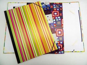 Desky na výkresy A3 rožky s gum. mix barev