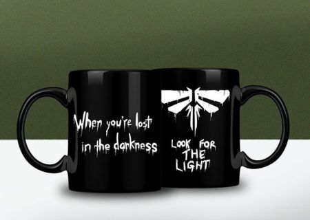 Hrnek měnící Last of Us