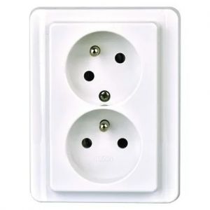 Tesla Zásuvka dvojitá STANDARD 4FN15098.2101 B