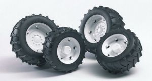 BRUDER 02323 (2323) - Kola přídavná na traktory řady 2000, bílá