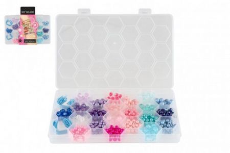 Korálky plastové barevné se šňůrkou v plast. krabici