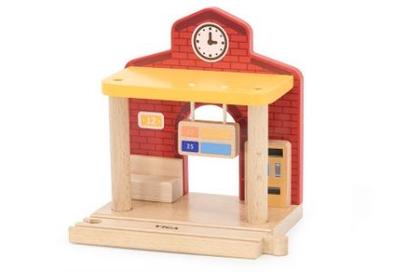 Dřevěné nádraží baterie