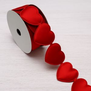 Dekorační stuha  červená srdíčka, 2,5 cm