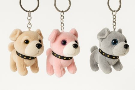 Roztomilý plyšový přívěsek pejsek