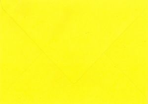 Barevná obálka C4 žlutá