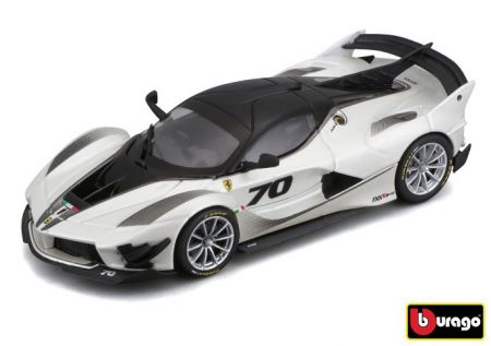 Bburago 1:43 Ferrari Racing FXX-K EVO 2017 white/black