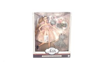 Panenka, růžové šaty