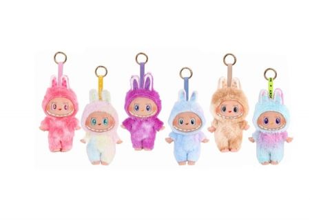 Panenka plyšová 19 cm