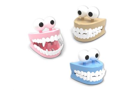 Strašidelné zuby na natažení 7 cm