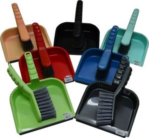 Smetáček a lopatka Delux plast mix barev