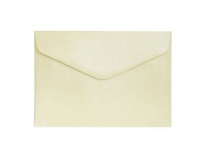 Ozdobné obálky Pearl - B6, 150 g/m2, perleťové, slonová kost, 10 ks<br />