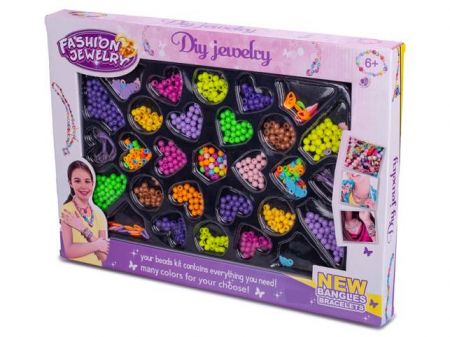 Korálky navlékací v krabičce