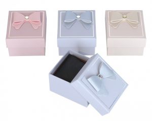 Dárková krabička mix barev 9cm/9cm/5cm