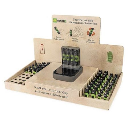 GP Stojan GP ReCyko Standard / 1×nabíječka GP + dock / 16×AA + 16×AAA / 1×USB-A adaptér