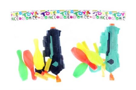 Pistole s kuželkami a náboji