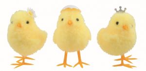 Kuře s dekorací na hlavě žluté 6,5 x 10 x 6,5 cm na postavení