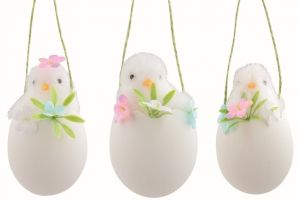 Kuře bílé ve skořápce s dekoracemi 6 x 11 x 6 cm na zavěšení