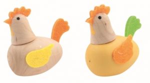 Slepice dřevěné 4,5 x 4,5 x 2,5 cm na postavení, 2 ks v sáčku