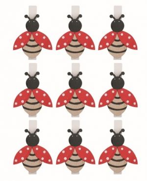 Beruška dřevěná 3 x 3,5 x 0,3 cm na kolíčku, 6 ks v sáčku