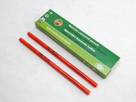 KOH-I-NOOR Tužka 3260/1 TOISON D_OR červená