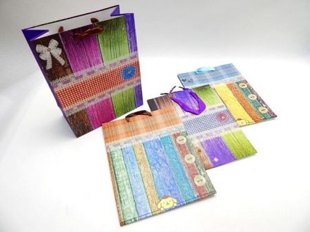 Taška dárková 26x32x12 cm 880057