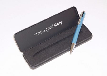 Pero kuličkové K10 modré Snap Metalic (00821278)