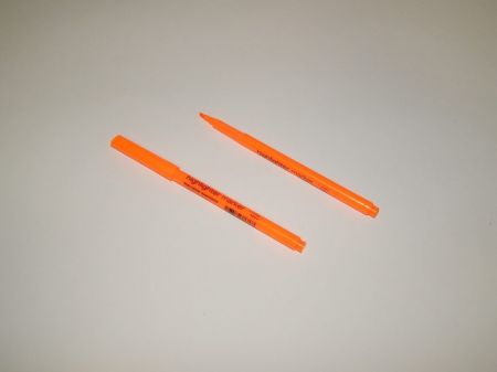 KOH-I-NOOR Zvýrazňovač 2004 plochý oranžový