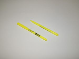 KOH-I-NOOR Zvýrazňovač 2004 plochý žlutý