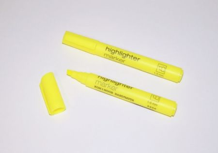 KOH-I-NOOR zvýrazňovač 2206 plochý žlutý