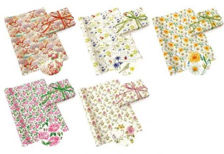 Balicí papír PAW Květy 0,7 x 2 m