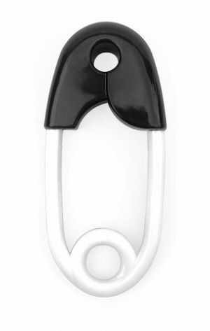 Chrastítko špendlík černobílý