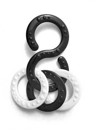 Osmička s přívěsky černobílá