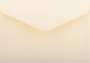 Ozdobné obálky Smooth - C6, 130 g krémová 10 ks