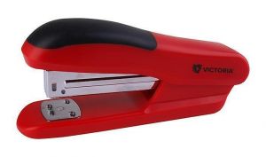Sešívačka "Half-Strip", červená, 24/6, na 20 listů, VICTORIA 