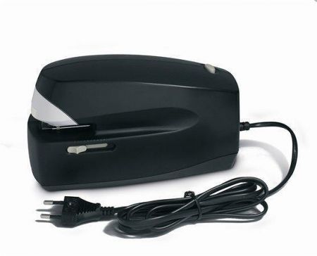 Sešívačka, elektrická, 24/6, na 20 listů, KW-TRIO "5990", černá