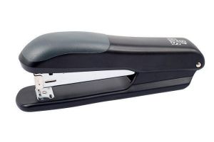 Sešívačka, 24/6, na 25 listů, SAX "49", černá