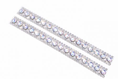 Samolepicí dekorační pás s kamínky