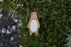 BeWooden Dřevěná magnetka méďa Péťa