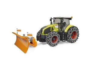 Bruder Claas Axion 950 se sněhovými řetězy a radlicí