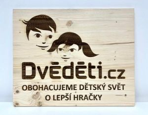 Dvěděti.cz Dřevěné logo 50x40 cm