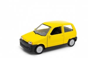 Welly Fiat Cinquecento model 1:34 zelený